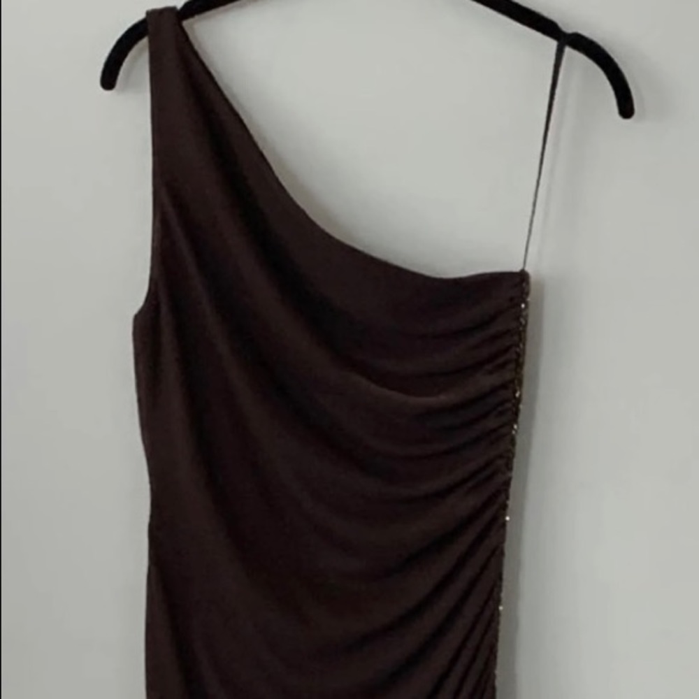 Laundry by Shelli Segal gown